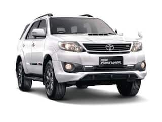 Toyota Fortuner 4x4 Automatic in demand; waiting period of up to 1 month