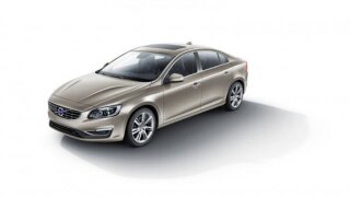 Volvo officially unveils long wheelbase S60L