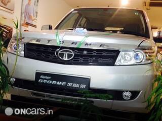 Scoop- Tata Safari Storme facelift launching on 20th May; reaches dealerships, bookings open at 10,000