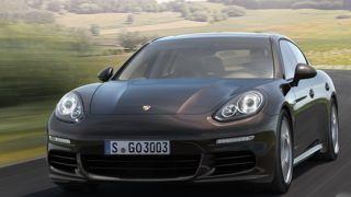 2014 Porsche Panamera launched in India with prices starting at Rs 1.19-crore