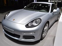 2013 Frankfurt Motor Show: 2014 Porsche Panamera Diesel launched