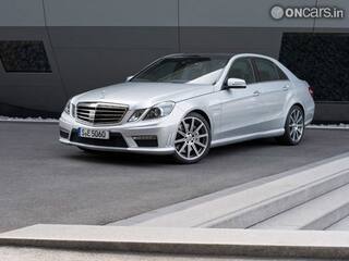 NY2011: Mercedes Benz E63 AMG