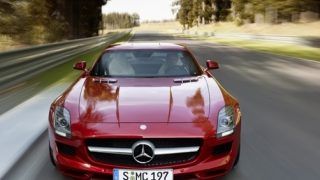 Mercedes Benz SLS AMG laps the BIC in a record breaking 2m14.521s