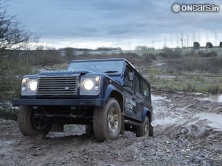 Land Rover to unveil Electric Defender