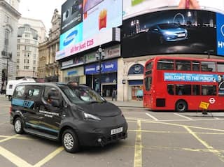 Nissan NV200 (Evalia) London Taxi hits final phase of testing