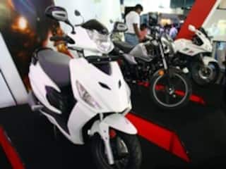 Hero MotoCorp to launch two scooters withn two month in India, likely to bring Maestro Edge and Dash