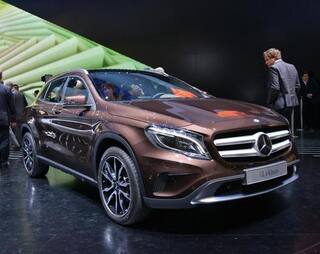 2013 Frankfurt Motor Show: Mercedes' stunning looking GLA has Audi Q3 in its sight