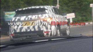 Next-gen Land Rover Freelander spied on test in India