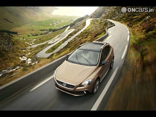 Volvo V40 Cross Country confirmed for mid-March launch in India