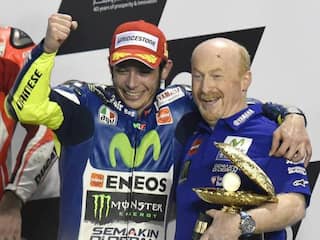 MotoGP 2015: 9 times world champion Valentino Rossi wins season opener at Qatar