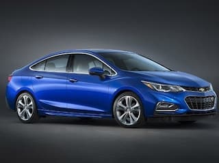 2016 Chevrolet Cruze sedan unveiled: images, features and specs