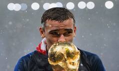 Atletico Madrid Coach Simeone Insists World Cup Winner Antoine Griezmann Deserves Ballon d'Or