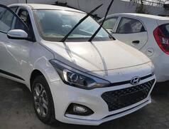 New Hyundai i20 2018 Spied Ahead of Auto Expo 2018 Debut; India Launch Date, Price, Interior, Features