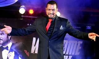 Nana Patekar Announces Press Conference After Denying Tanushree's Sexual Harassment Allegations