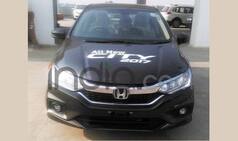 Honda City 2017 demo car spied at dealership before India launch on 14 February