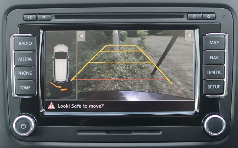 Top 7 cars that offer a Reverse Camera at an affordable ... volkswagen rcd 310 wiring diagram 
