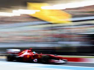 2012 Formula1 Airtel Indian GP is ON. Live updates here