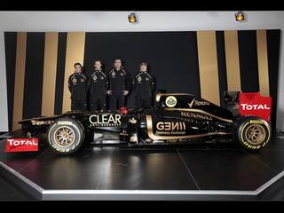 Lotus unveils car for Kimi Raikkonen