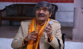 लंबे समय बाद स्टेज पर दिखेंगे असरानी, 'मक्खी चूस' में दिखेगा उनकी कॉमेडी का जलवा