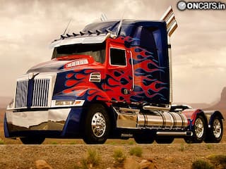 Transformers 4 to feature two new autobots: Corvette Stingray & Bugatti Veyron