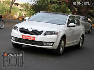 Scoop: 2013 Skoda Octavia caught on test in India
