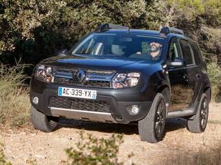 Renault Duster facelift launch likely by 2016 Indian Auto Expo