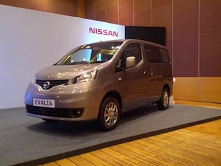 Nissan launches updated Evalia at Rs 8.78 lakh