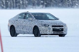 Spied: 2015 Chevrolet Cruze