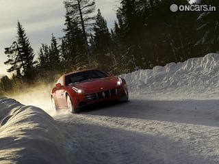 Ferrari FF and iPad Mini: A match made in fanboys' heaven