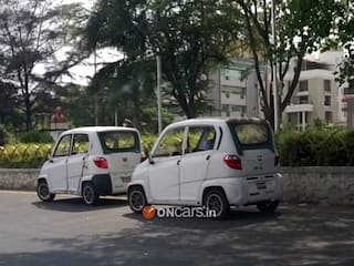 Bajaj RE60 spotted; Given green light by government for commercial use
