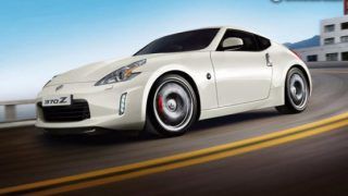 Nissan shows off new 370Z with changes limited to cosmetic bits