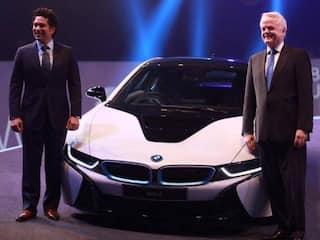 BMW i8 Launched in India: BMW prices i8 Hybrid Supercar at INR 2.29 Crore