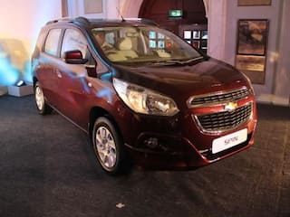 Chevrolet Spin MPV Unveiled: Get expected price, specifications and launch date