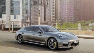570PS Porsche Panamera Turbo S unveiled