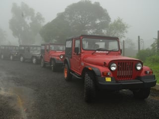 First drive review: 2015 Mahindra Thar CRDe