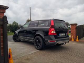 Scoop: Volvo's upcoming 2015 XC90 spied