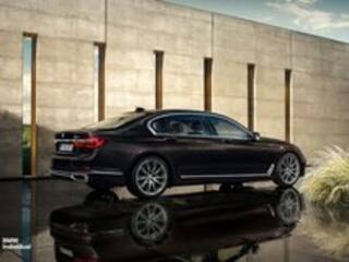BMW Introduces 2016 BMW 7 Series Individual Edition: Kicks luxury a notch higher