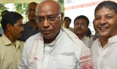 'Delay in Meeting Over New CBI Chief Because of Govt's Mistake,' Alleges Kharge