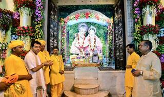 Mathura Vrindavan Temples Update: खुल गए मथुरा-वृंदावन के सभी मंदिर, जानें श्रीकृष्ण जन्मस्थान व बांके बिहारी में दर्शन के नियम