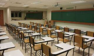 फीस न भरने पर प्राइवेट स्कूल ने काटा इस राज्य के शिक्षा मंत्री की नातिन का नाम, जानें पूरा मामला...