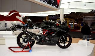 TVS Apache RR 310S (Akula 310) instrument cluster boot video leaked; India launch likely in July 2017