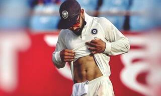 That's a Six! Kohli Admiring His Abs Mid-Match is Too Cute to Handle