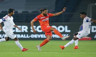 ISL: FC Pune City Hold Delhi Dynamos in Close Contest