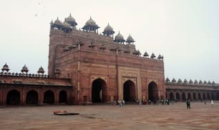 Fatehpur Sikri: A Picturebook of The Short-Lived Capital of The Mughal Empire