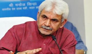 LG मनोज सिन्हा का बड़ा बयान- 'जम्मू-कश्मीर से आतंकवाद को जड़ से खत्म करने तक चैन से नहीं बैठेंगे'