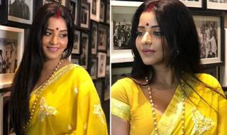 Monalisa's Picture in Yellow Saree and Bindi Will Take Your Breath Away - See Picture