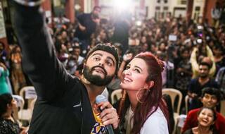 Parineeti Chopra's Trolling on Arjun Kapoor's 'Mera Naam Joker' Picture Leaves Fans in Splits!