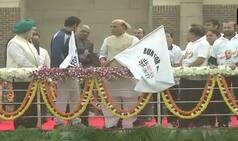 Union Minister Rajnath Singh Flags Off 'Run For Unity' in Delhi