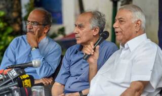 राफेल मामला: FIR दर्ज कराने के लिए सुप्रीम कोर्ट पहुंचे यशवंत सिन्हा, शौरी और प्रशांत भूषण