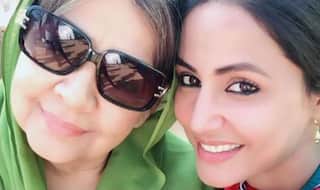 Hina Khan Clicks Selfie With Farida Jalal, Begins Shooting For Her Debut Hindi Film